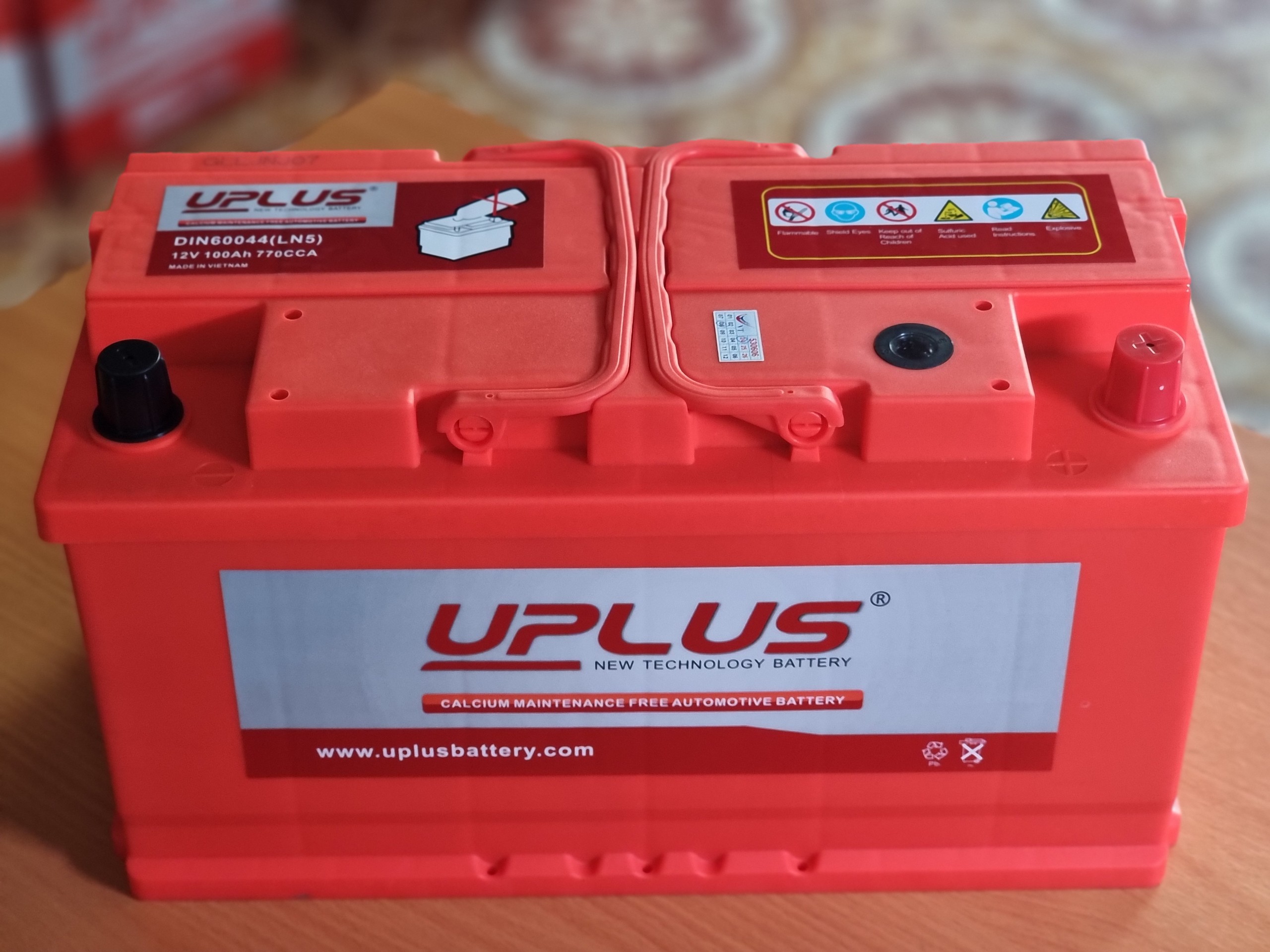 Ắc quy Uplus DIN60044 (LN5)